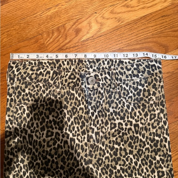 American Eagle cheetah print jeans, 10 L, like new - Picture 7 of 8